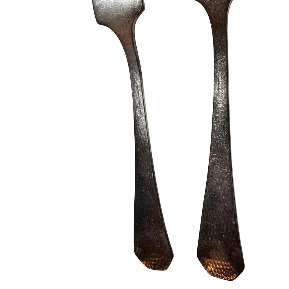 1847 Rogers Bros Silverplate Dessert Forks Set of 2 Vintage‎ Floral Engraved